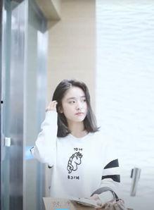 沈月无刘海照片